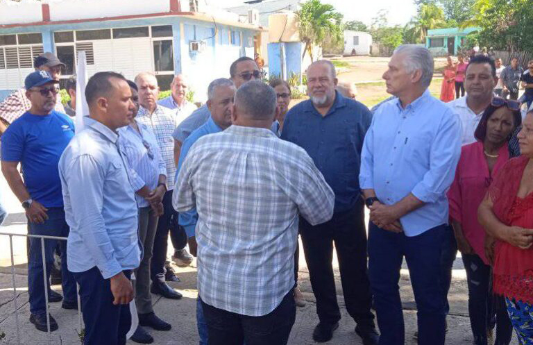 1002 diaz_canel_guantanamo