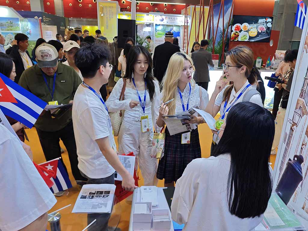 China Feria Turismo Stand Cuba 1