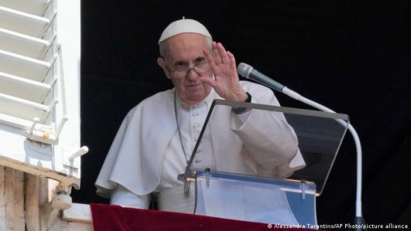 Papa Francisco rezo del Angelus 2021 580x326