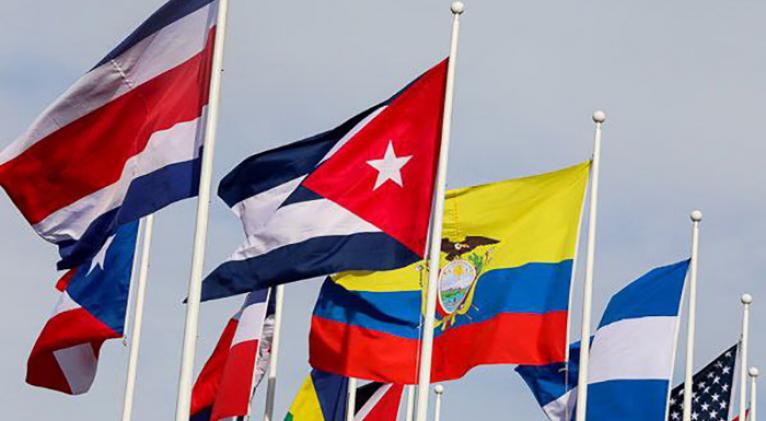 Ondea la bandera cubana en la Villa Parapanamericana