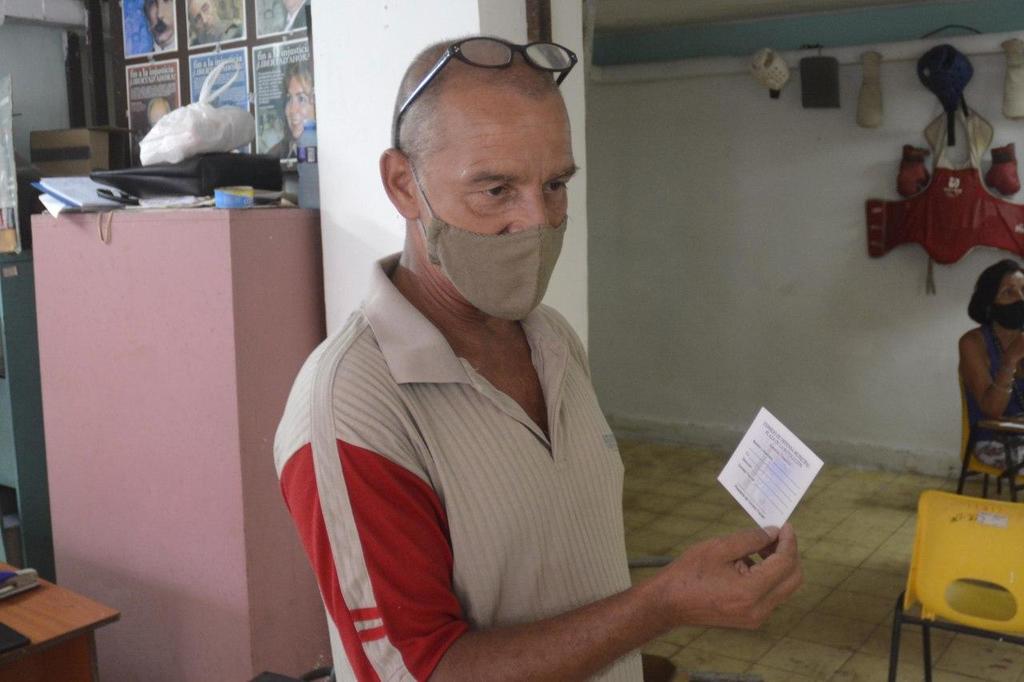 Habilitan locales en La Habana donde solicitar tarjetas de uso temporal