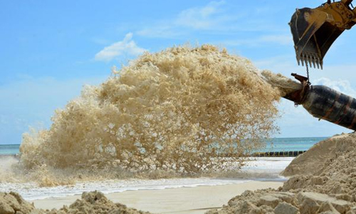 Vertimiento de arena beneficia a playas cubanas
