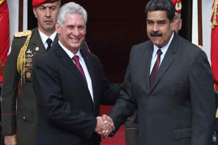 Miguel Díaz-Canel junto a Nicolás Maduro