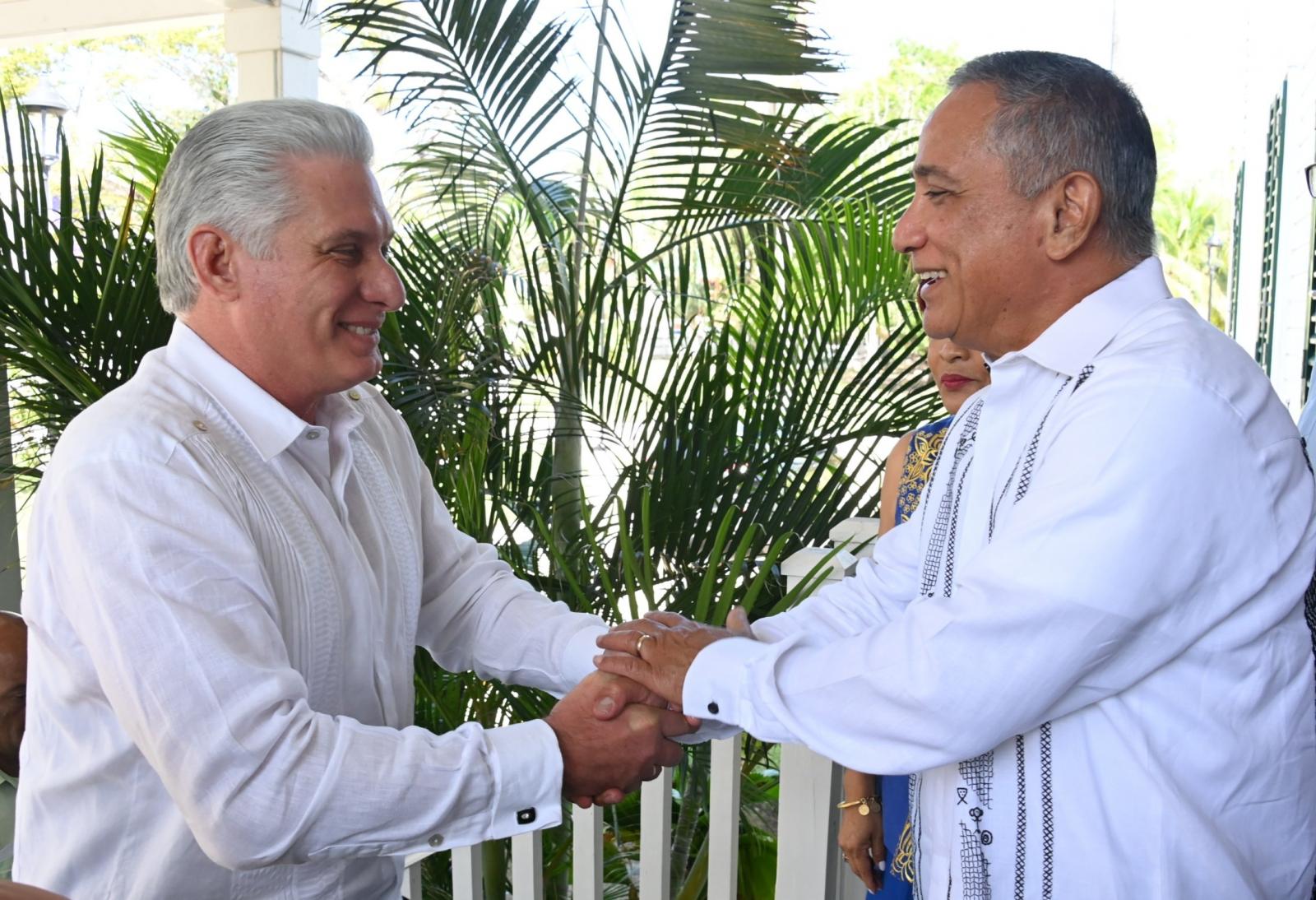 Visita de presidente cubano a Belice