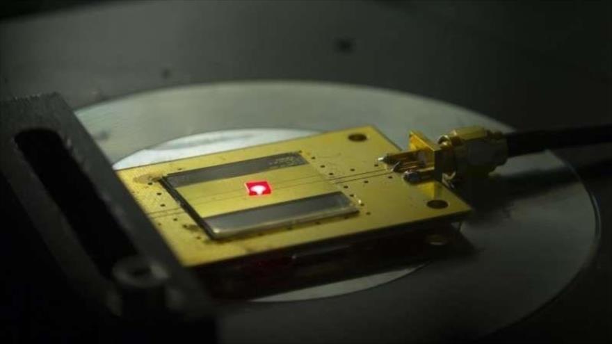 receptor de radio más pequeño del mundo 