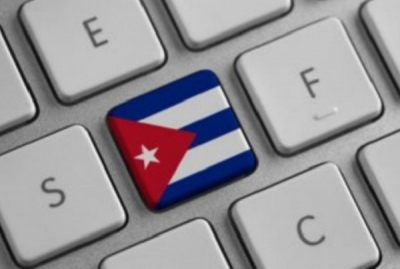Informatización en Cuba: ...Pero se mueve 