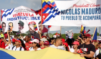Pueblo bolivariano en las calles respaldando a Nicolás Maduro