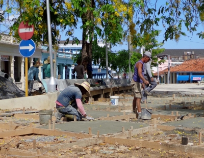 Hombres trabajando en Pinar del Río