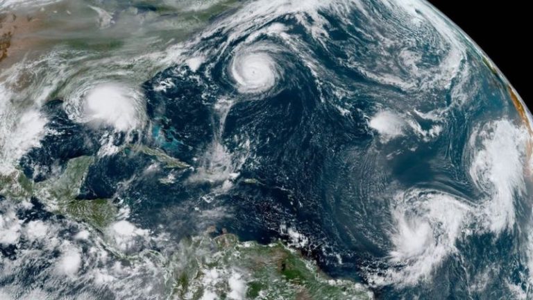 Cinco organismos tropicales coincideron en el Atlántico en septiembre de 2020. Foto: NASA.