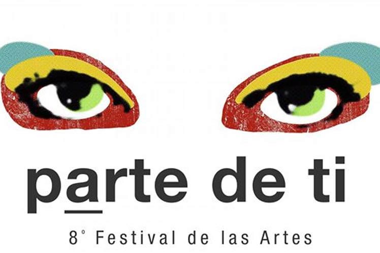 Banner alegórico al Octavo Festival de las Artes
