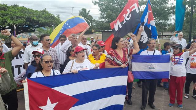 En Honduras reclamaron fin del bloqueo de EEUU a Cuba 