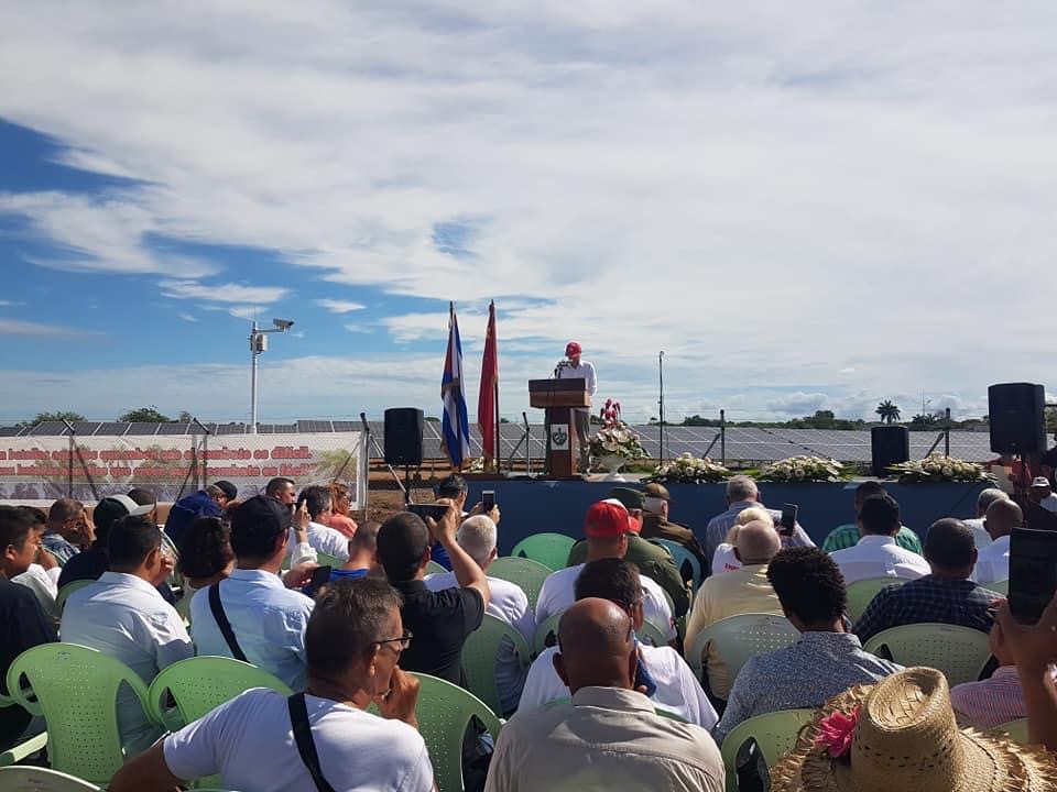 Ceremonia oficial de entrega a Cuba de tres parques fotovoltaicos