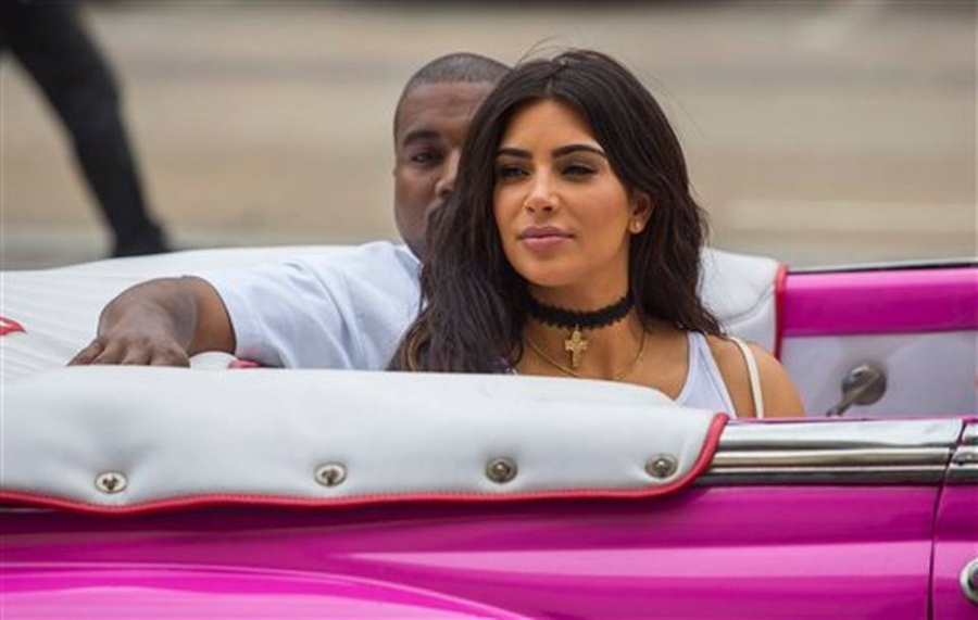 Rapero Kanye West y su esposa Kim Kardashian en La Habana