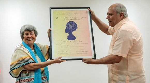 Recibió Mildred de la Torre Molina Premio Nacional de Ciencias Sociales y Humanísticas 2024