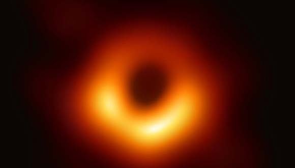  Un agujero negro