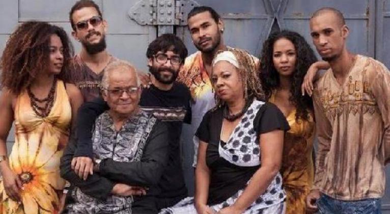 Grupo cubano Síntesis