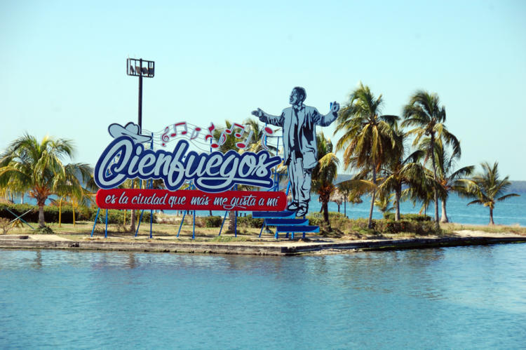 Cienfuegos es la ciudad que más me gusta a mí, afirmó Benny Moré en una popular canción. / Foto: Modesto Gutiérrez, ACN.
