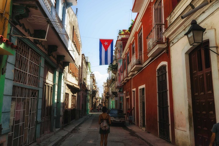 Miles de familias cubanas podrán poner en orden la legalidad de su vivienda
