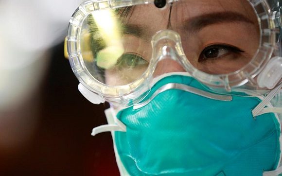 Misión de OMS llega a Wuhan para investigar naturaleza y evolución del coronavirus