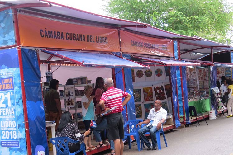 Cuba presente en Feria del Libro en República Dominicana