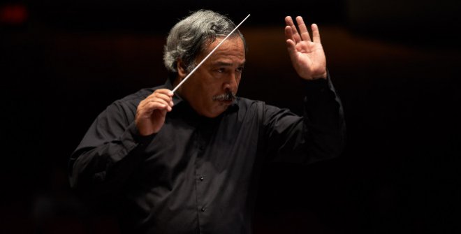 El Maestro Enrique Pérez Mesa, Director Titular de la Orquesta Sinfónica Nacional de Cuba.