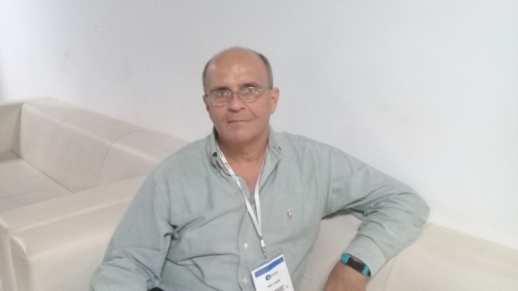 Manuel Raíces, del Centro de Ingeniería Genética y Biotecnología.