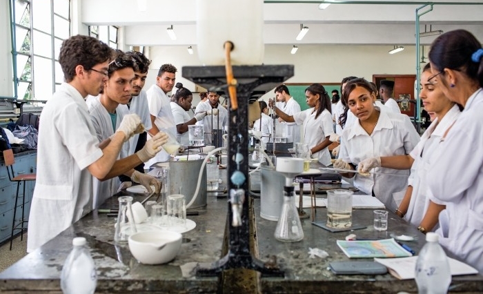 La enseñanza de las ciencias desde hoy a debate en Cuba