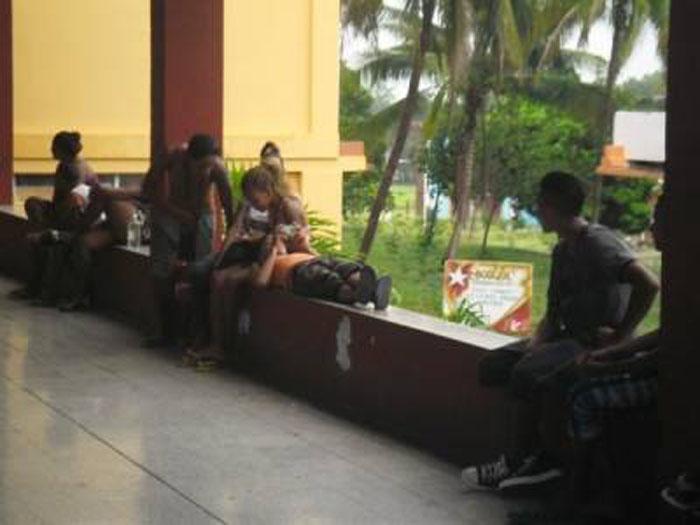 La Universidad de Guantánamo convertida por estos días en uno de los 162 centros de evacuación en el territorio oriental.