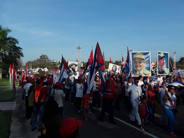 En imágenes, desde la provincia Granma, la celebración de los trabajadores y el pueblo todo.