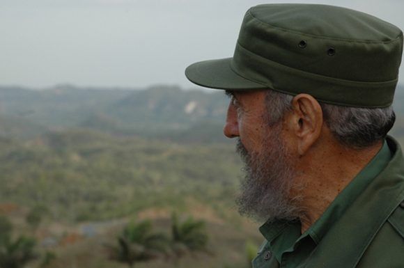 Fidel Castro en la provincia de Pinar del Río, 2003