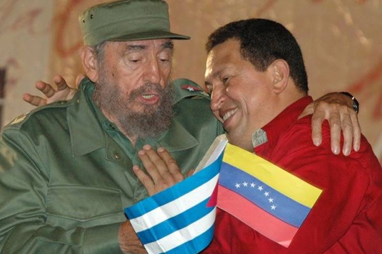 Fidel Castro y Hugo Chávez Fidel Castro y Hugo Chávez