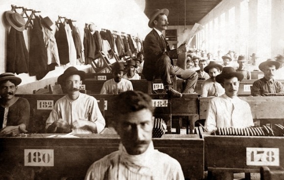 Lectores de tabaquería