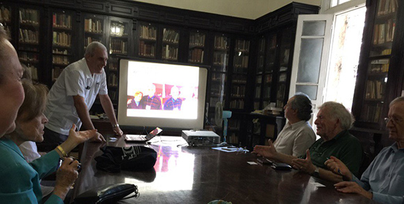 Miembros de Ocean Elders visitan la Academia de Ciencias de Cuba. Foto: @QueenNoor.