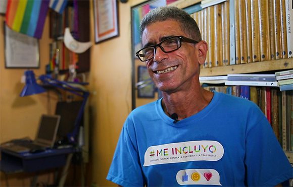 Francisco Rodríguez Cruz es uno de los blogueros y ciberactivistas por los derechos de la comunidad LGBTI con más influencia en Cuba. Foto: Irene Pérez/ Cubadebate.