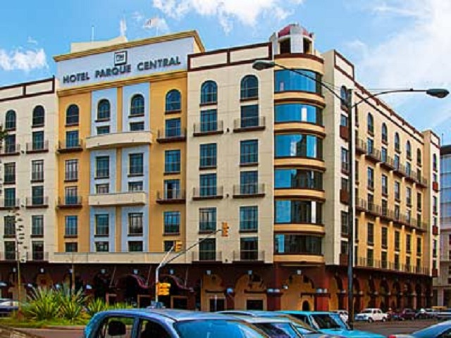  Hotel Parque Central