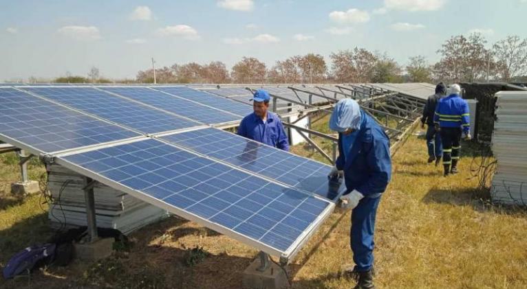 Nuevos parque solares fotovoltaicos