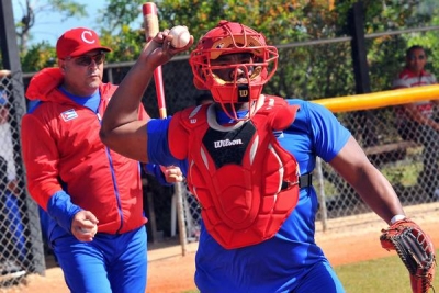 Peloteros del equipo de Ciego de Ávila entrenando. Peloteros del equipo de Ciego de Ávila entrenando.