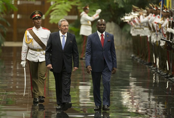 Recibió Raúl a Presidente de la República de Guinea Bissau José Mário Vaz 
