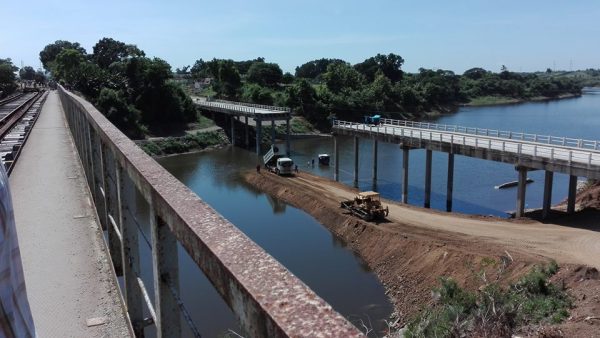 Prosigue restauración del puente sobre el río Zaza 