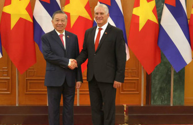 Felicitó Díaz-Canel por elección presidencial en Vietnam