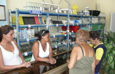 Creados primeros mercados de barrio en Cuba
