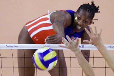 Dos cubanos nominados al Salón de la Fama de Voleibol