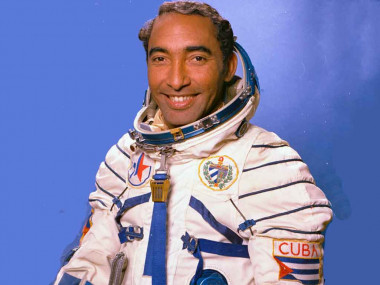 45 años del cosmonauta Arnaldo Tamayo