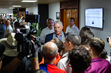  Miguel Díaz-Canel Bermúdez 