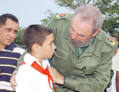 Elián vive orgulloso de ser hijo del pueblo cubano