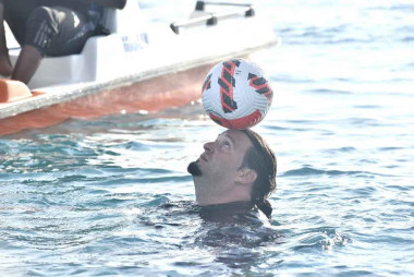 Lefont establece récord mundial en Gran Retto, Varadero